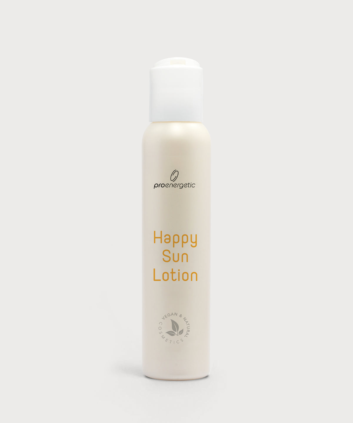 Schlanke Happy Sun Lotion Flasche von ProEnergetic in warmem Beigeton mit weißem Deckel und goldener Beschriftung, minimalistisch inszeniert vor hellem Hintergrund.