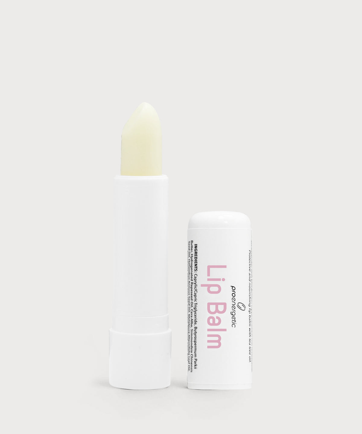 Geöffneter Lip Balm Stift von ProEnergetic mit sichtbarem Pflegekern neben weißer Schutzkappe.