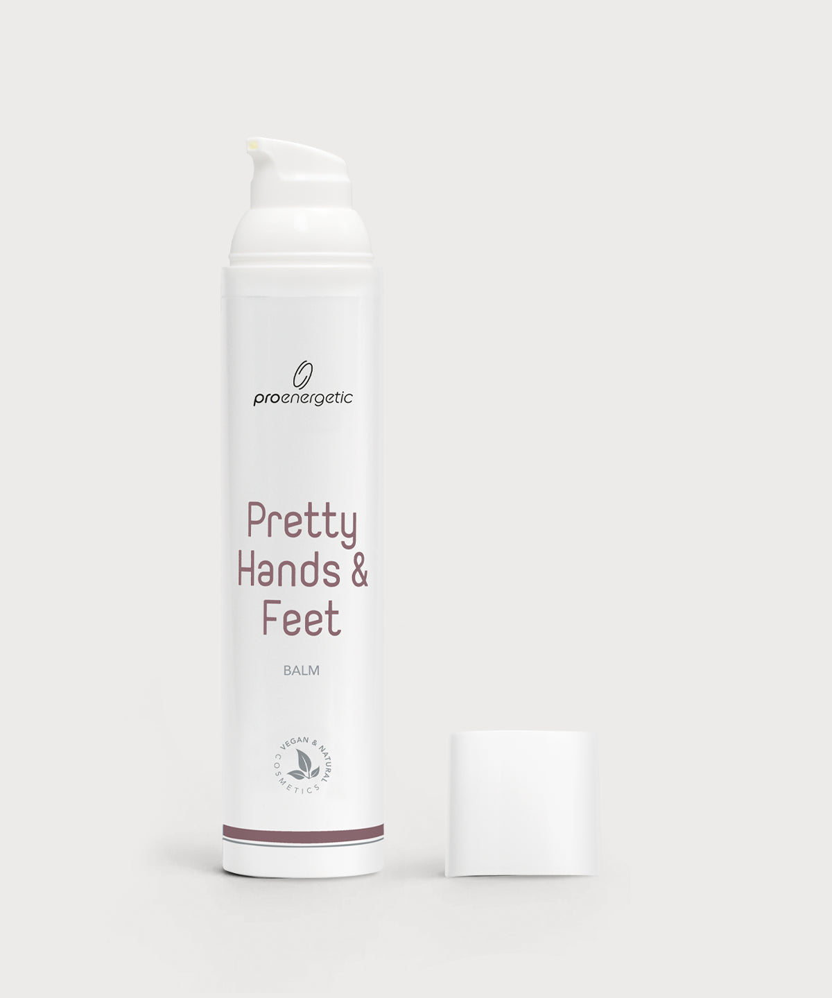 Geöffnete Pretty Hands & Feet Balm Flasche von ProEnergetic mit sichtbarem Pumpspender und abgenommenem Deckel, klar und minimalistisch vor hellem Hintergrund präsentiert.